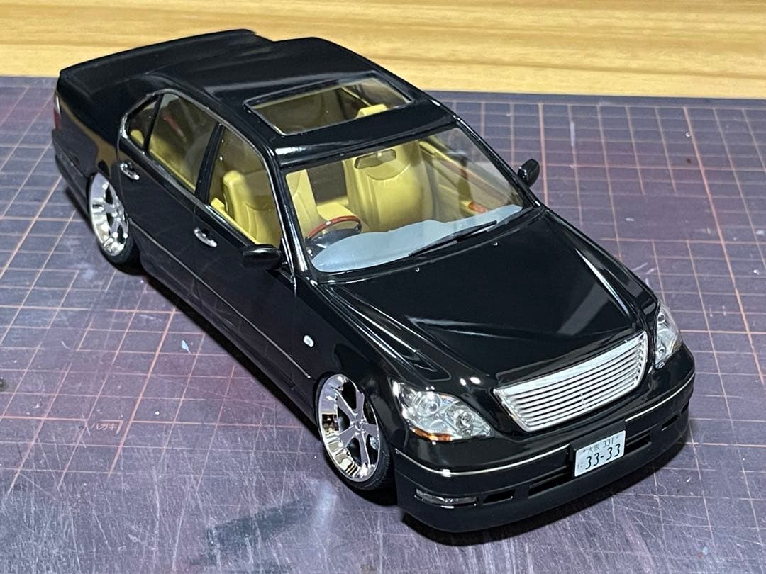 1/24 アオシマ製・UCF-31セルシオ★完成品★