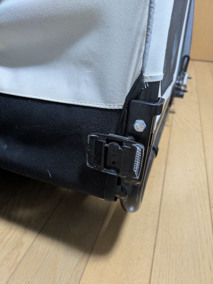 エアバギーネストバイク 犬用ペットカート ホワイト