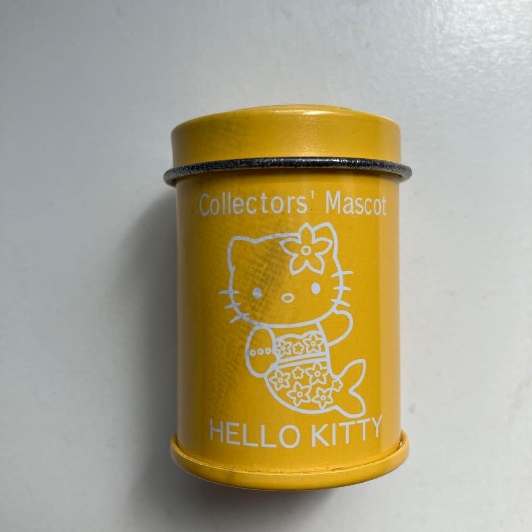 サンリオ　ハローキティ　コレクターズマスコット15個＋リプトンマスコット2個