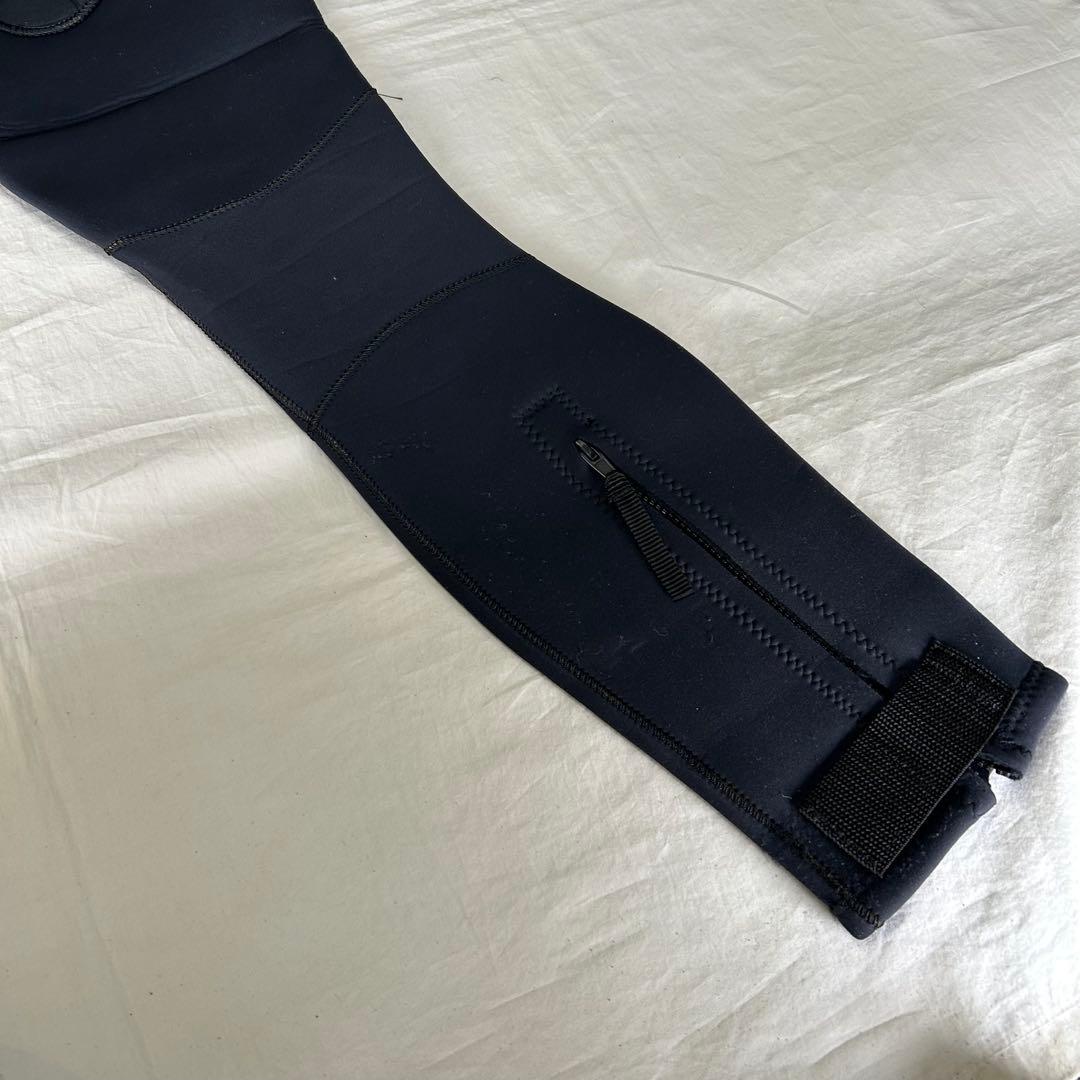 未使用品 リバレイRBBウエットタイツⅡ Mサイズ