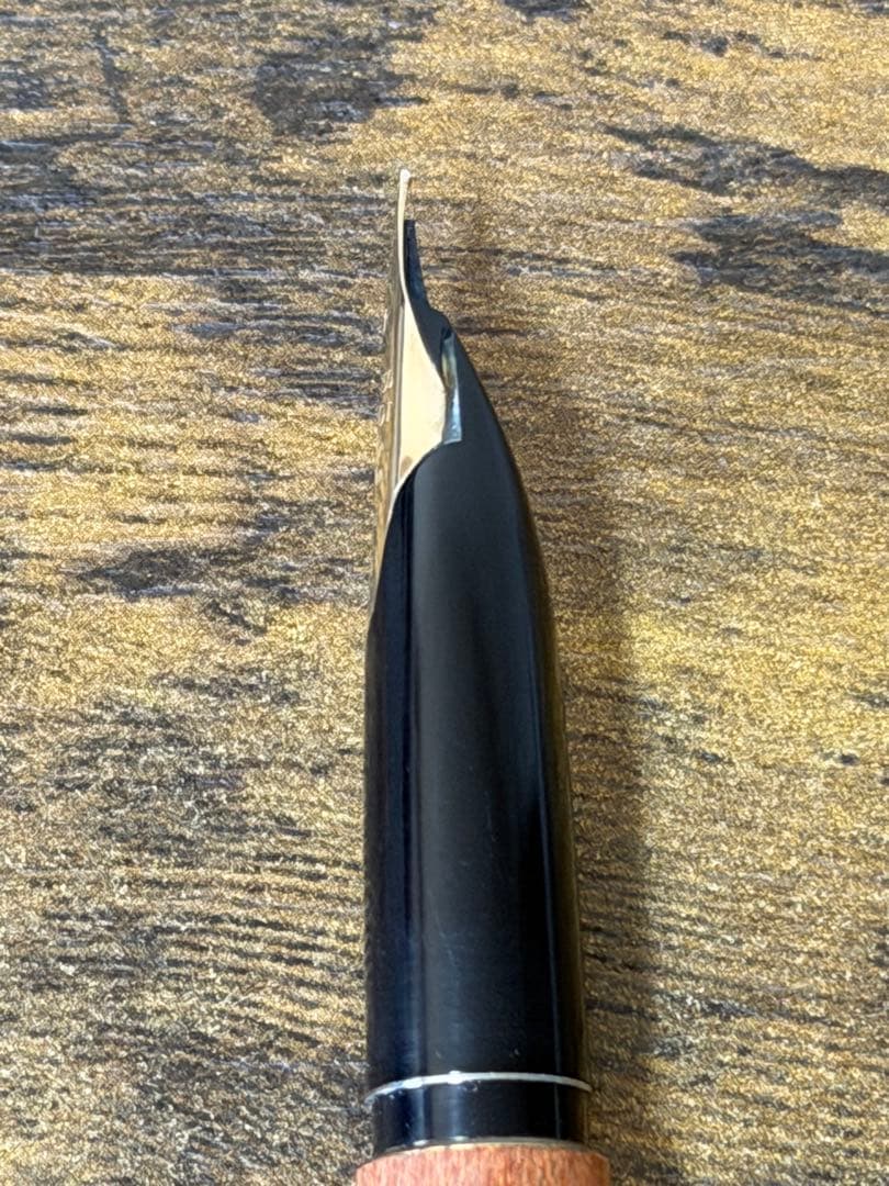 試筆のみ　1972年製　初代カスタム　高級天然　カエデ 大型18金 万年筆　中字