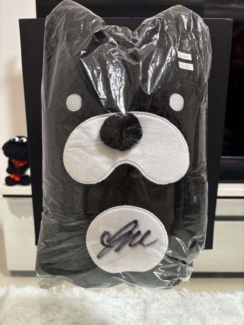 チョ・ユリ直筆サインぬいぐるみ　証明書つき