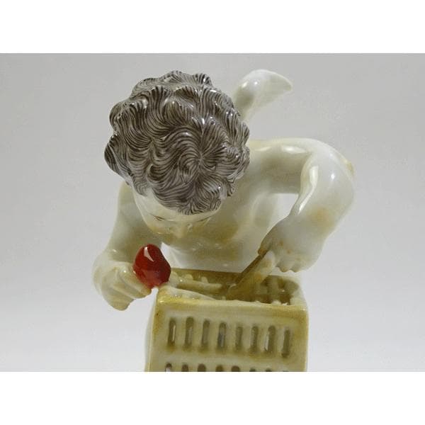 新品マイセン フィギュリン  天使シリーズ 60215