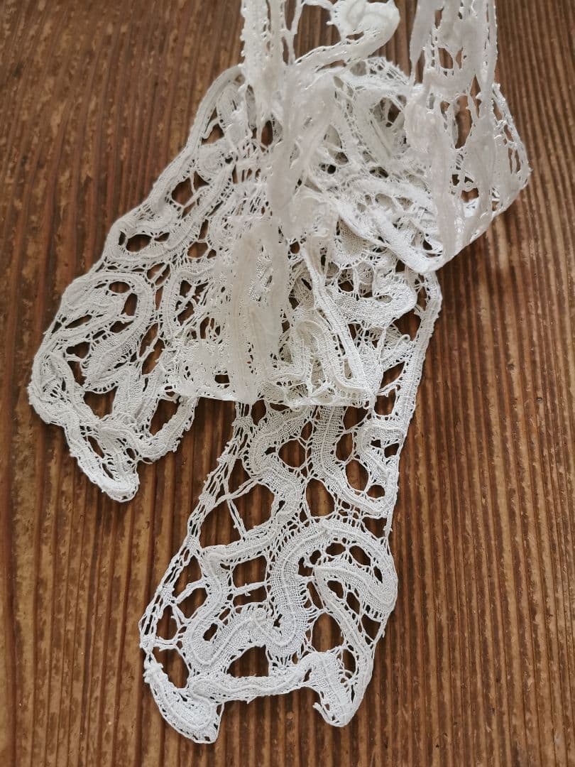 アンティーク ボビン編みリネンレース 艶と光沢のあるショール アイボリーエクリュ