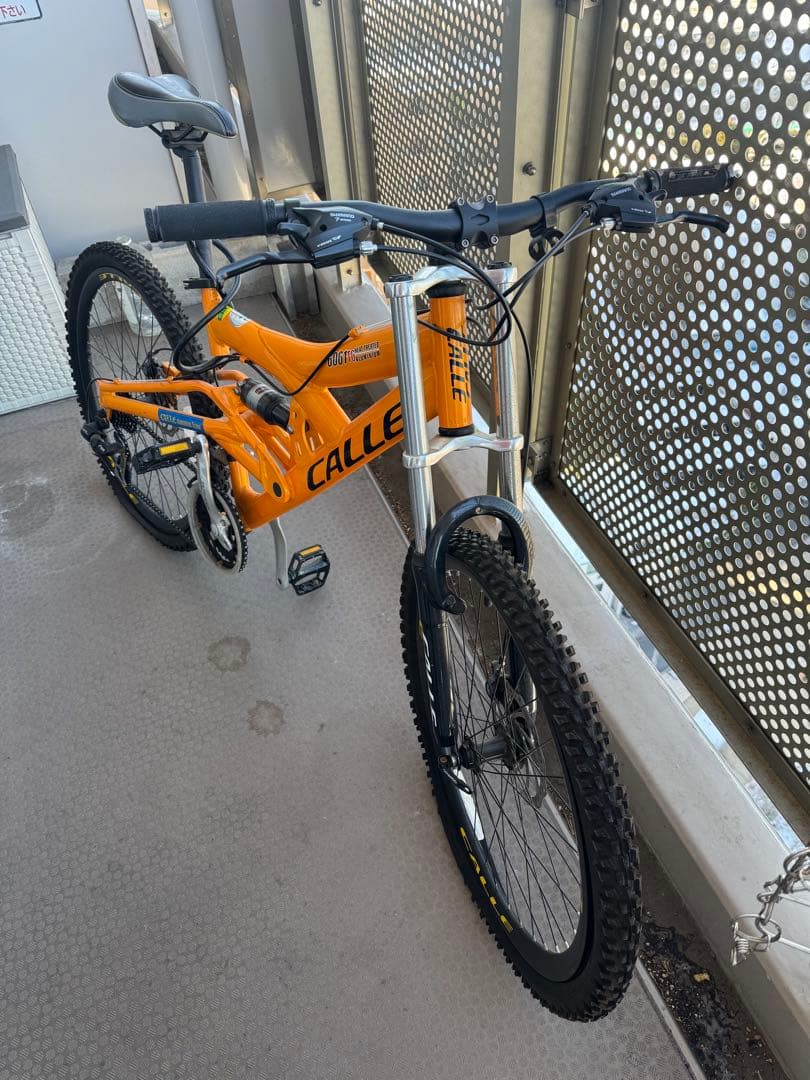 引取or着払　Calle マウンテンバイク