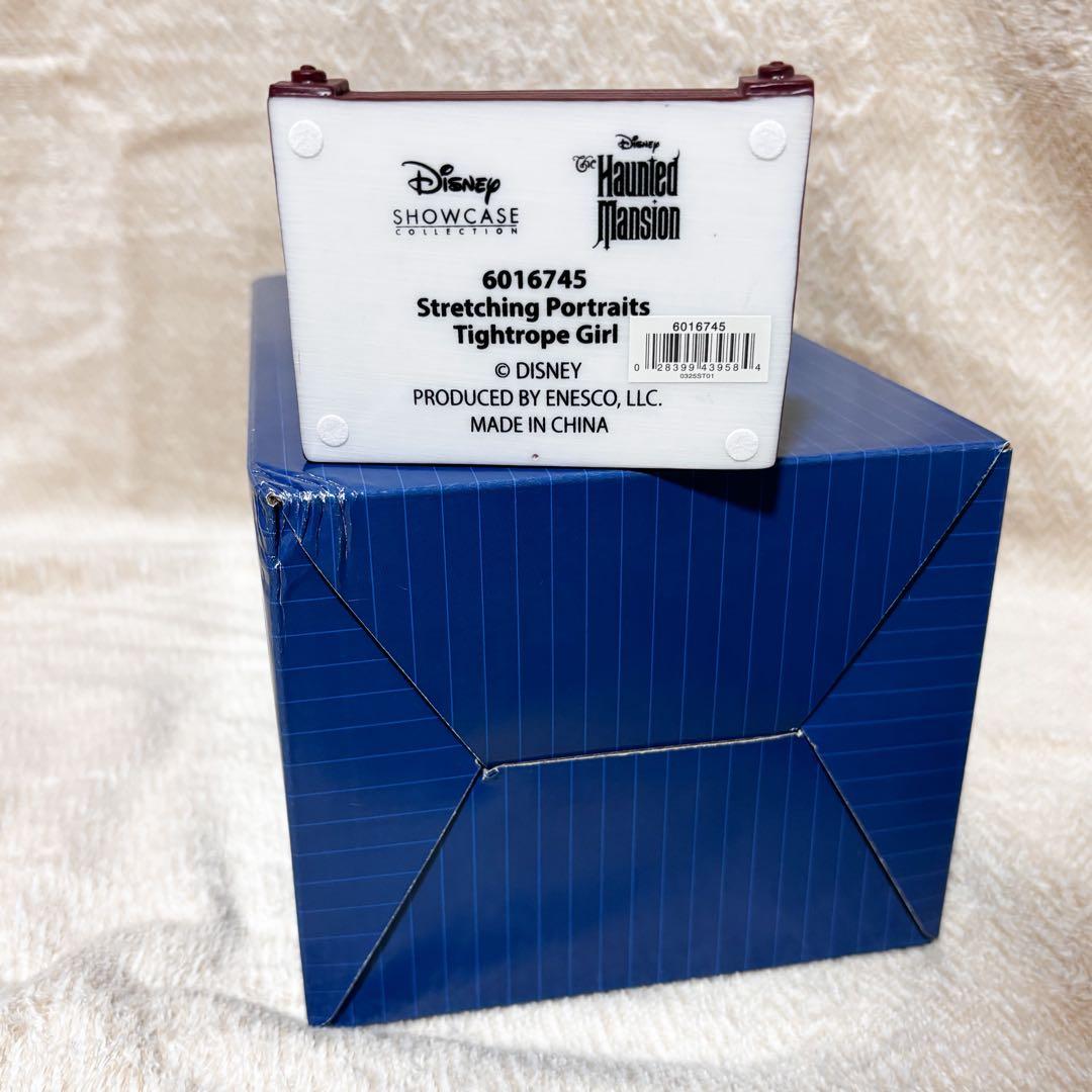 ショーケース　ディズニー　ホーンテッドマンション　タイトロープ　リリアン　置物