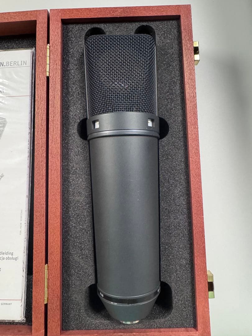 Neumann U87AI mtコンデンサーマイク （ショックマウント付）