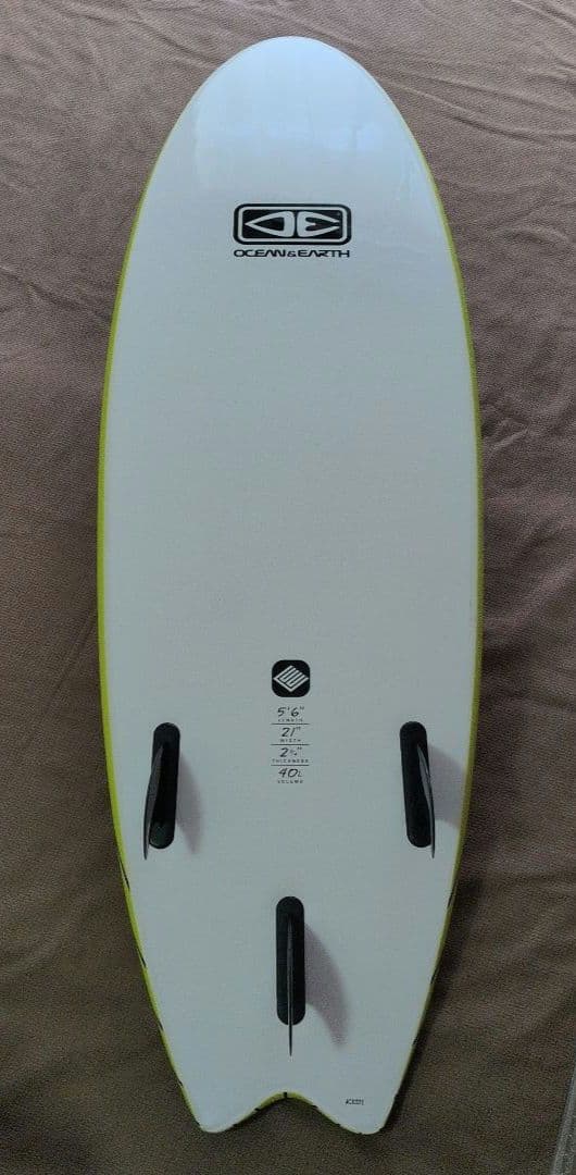 OCEAN EARTH EZ1 RIDER 5'6\" サーフボード