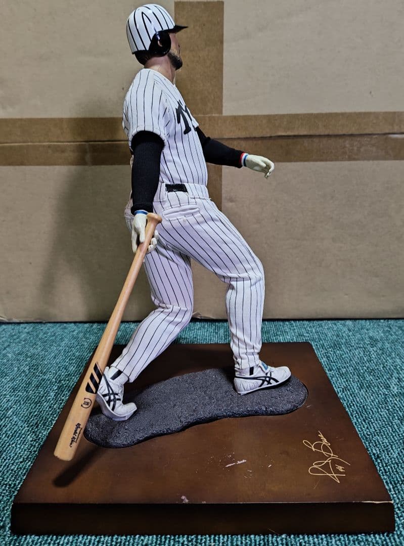 阪神タイガース　ランディ・バース　４４番　フィギュア