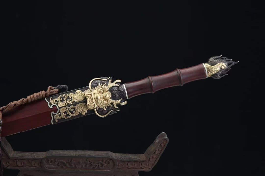 28寸三色銅龍神の剣（酸枝木型）古兵器   武具　刀装具　日本刀　模造刀