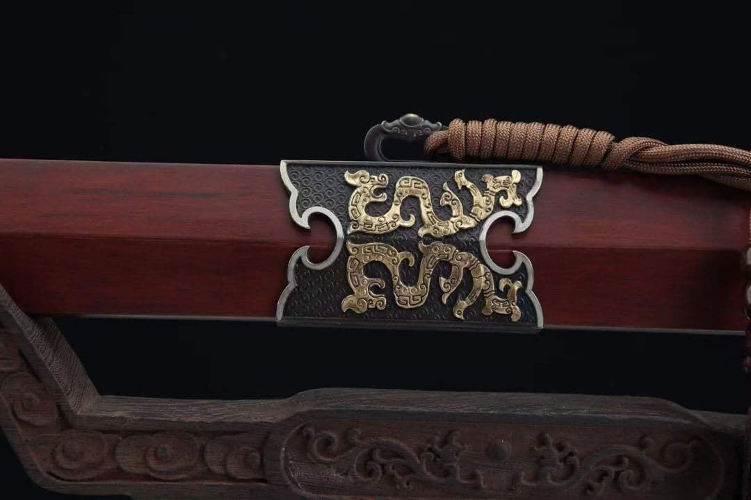 28寸三色銅龍神の剣（酸枝木型）古兵器   武具　刀装具　日本刀　模造刀