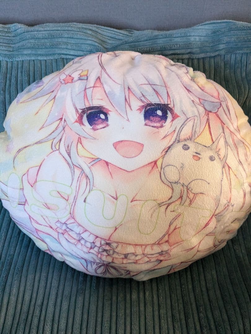 9-nine- どでかクッション