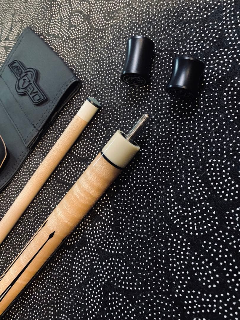 ビリヤードキュー プレデター IKON ◆ EXPRO◆エクステ付属 。。。