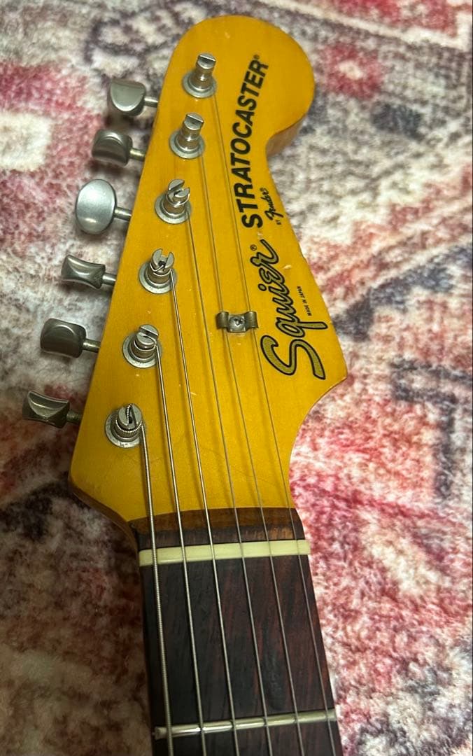 Fender by Squier JVシリアル 1982年製　ストラキャスター