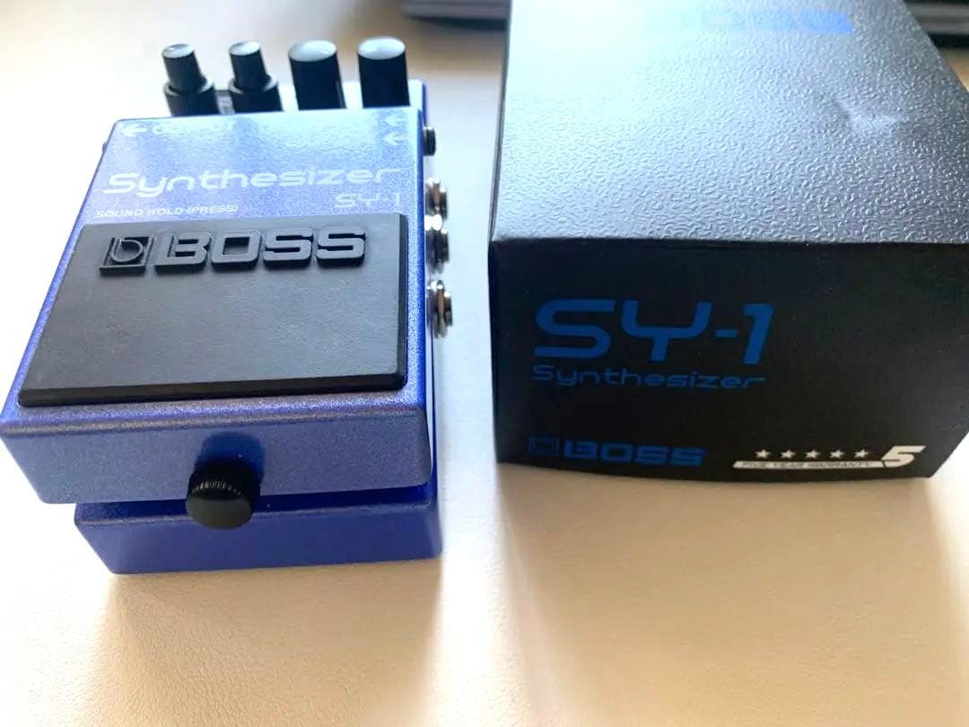 BOSS SY-1 シンセサイザー