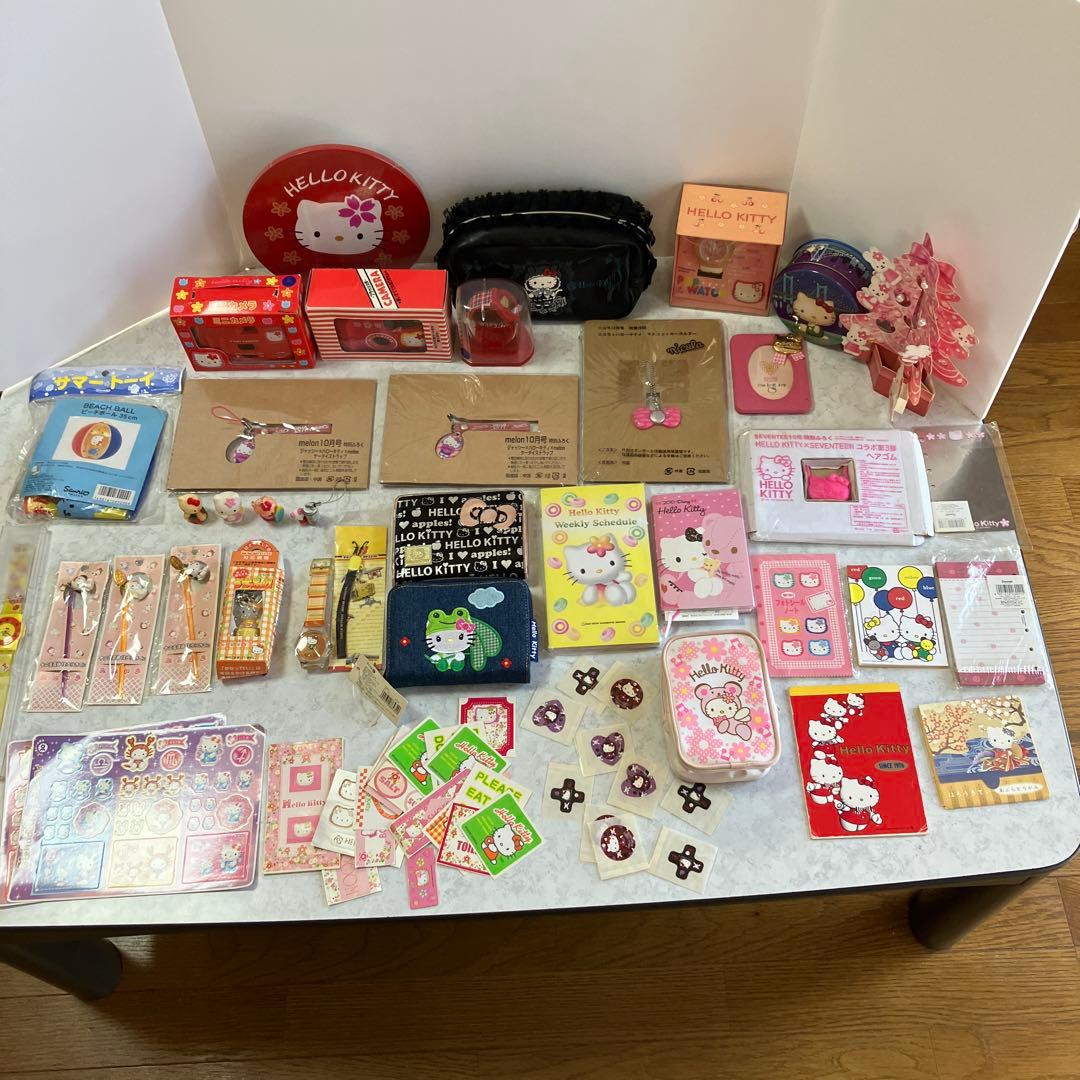 Hello Kittyハローキティ キャラクターグッズまとめ売り