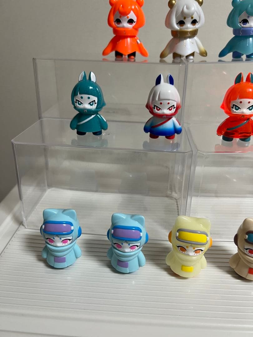 VAGガチャ、デンシコネコ、ソフビ、蓄光