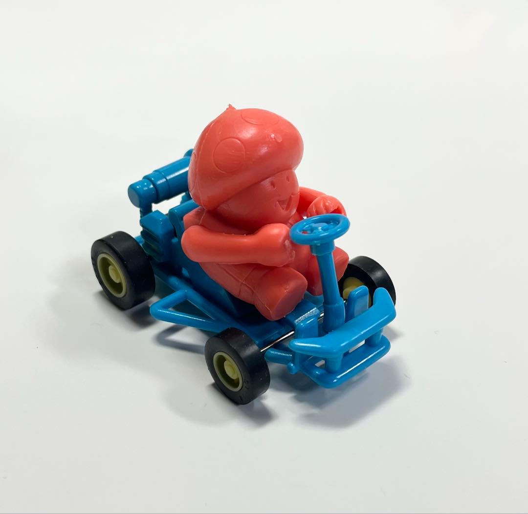 マリオカート　フィギュア　塩ビ　プルバック　マリオ　レトロ