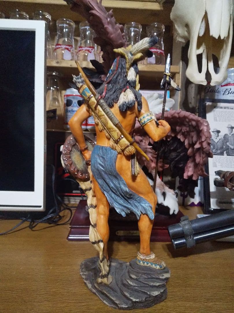 ネイティブアメリカン、インディアン樹脂製フィギュア ウエスタン雑貨アメリカン雑貨
