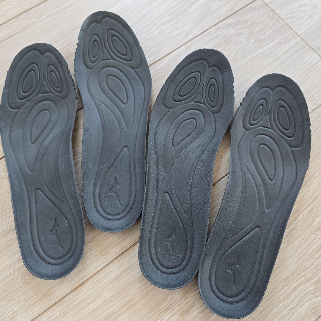 モナルシーダ　スパイク　　24.5cm　25cm