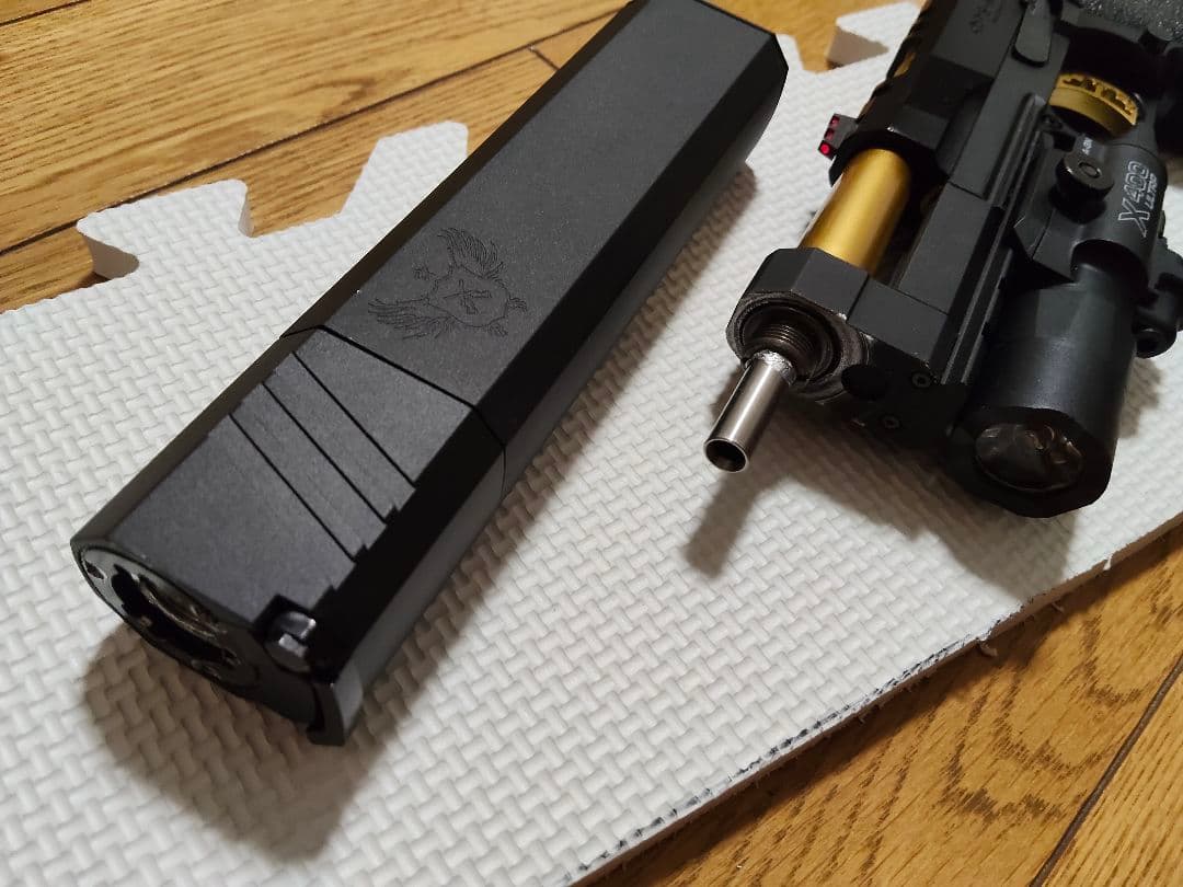 ハイキャパ　ゴールドマッチ　オスプレイサプレッサー X400ウエポンライト