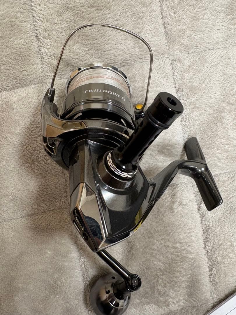 【美品】 24ツインパワーC5000XG サブスプール付き