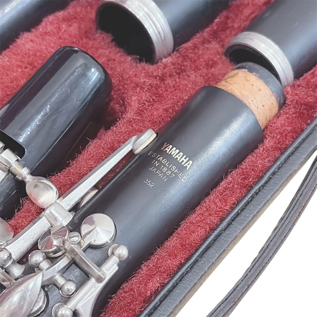 良品 ヤマハ B♭クラリネット YCL-352 木製 グラナディラ 吹奏楽