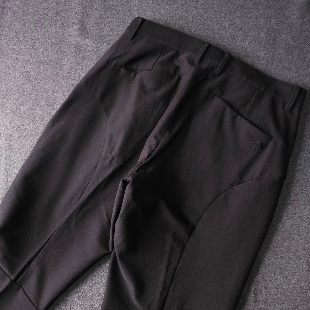 近年モデル DESCENTE GOLF O LL ストレッチゴルフパンツ 黒