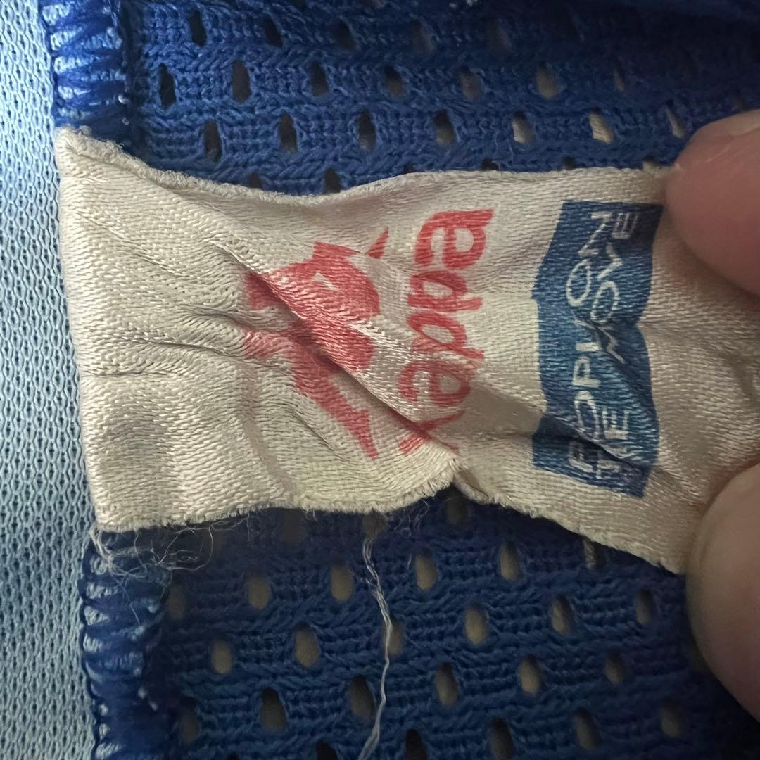 【極希少品】98/99ユヴェントス No.21ジネディーヌ・ジダンCLパッチ付き