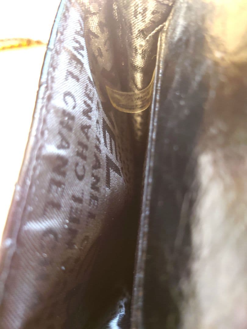 CHANEL ポーチ付きショルダー