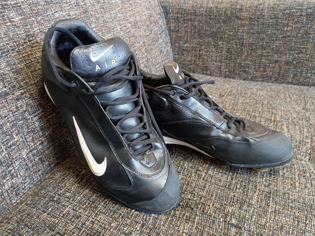 Nike エアスパイク ブラック