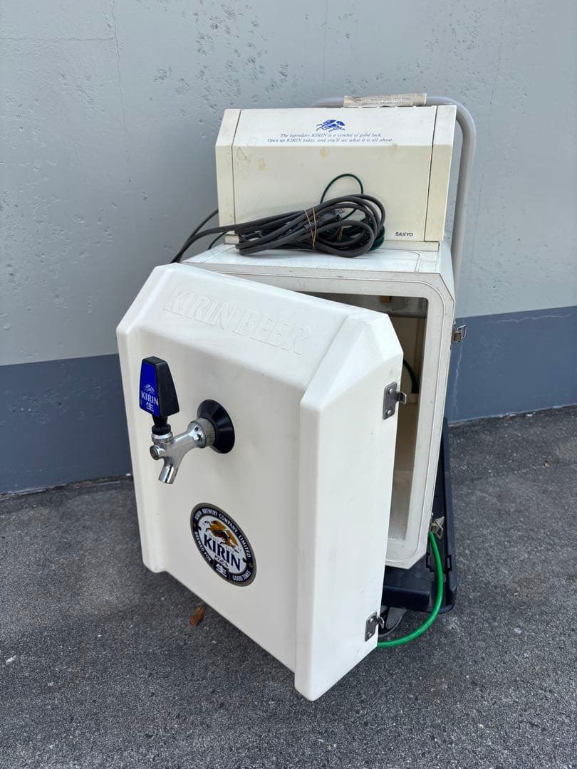 ビアサーバー　キリン　サンヨー　業務用