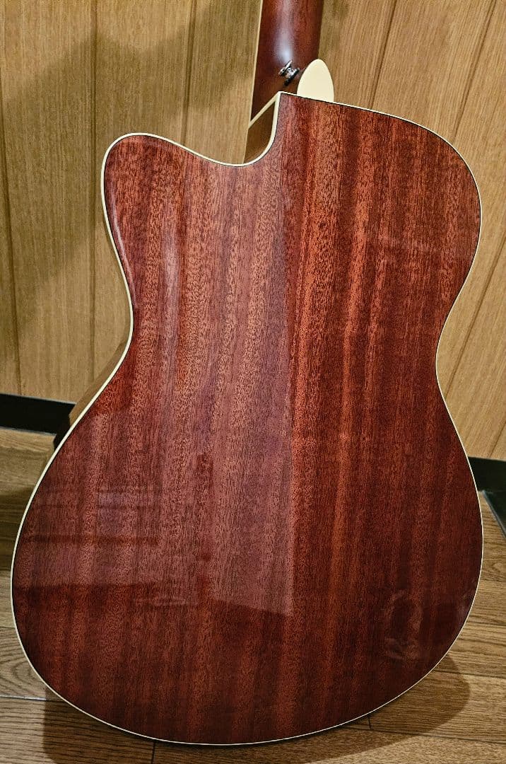 Yamaha FSC-TA トランス アコースティックギター ケース付き