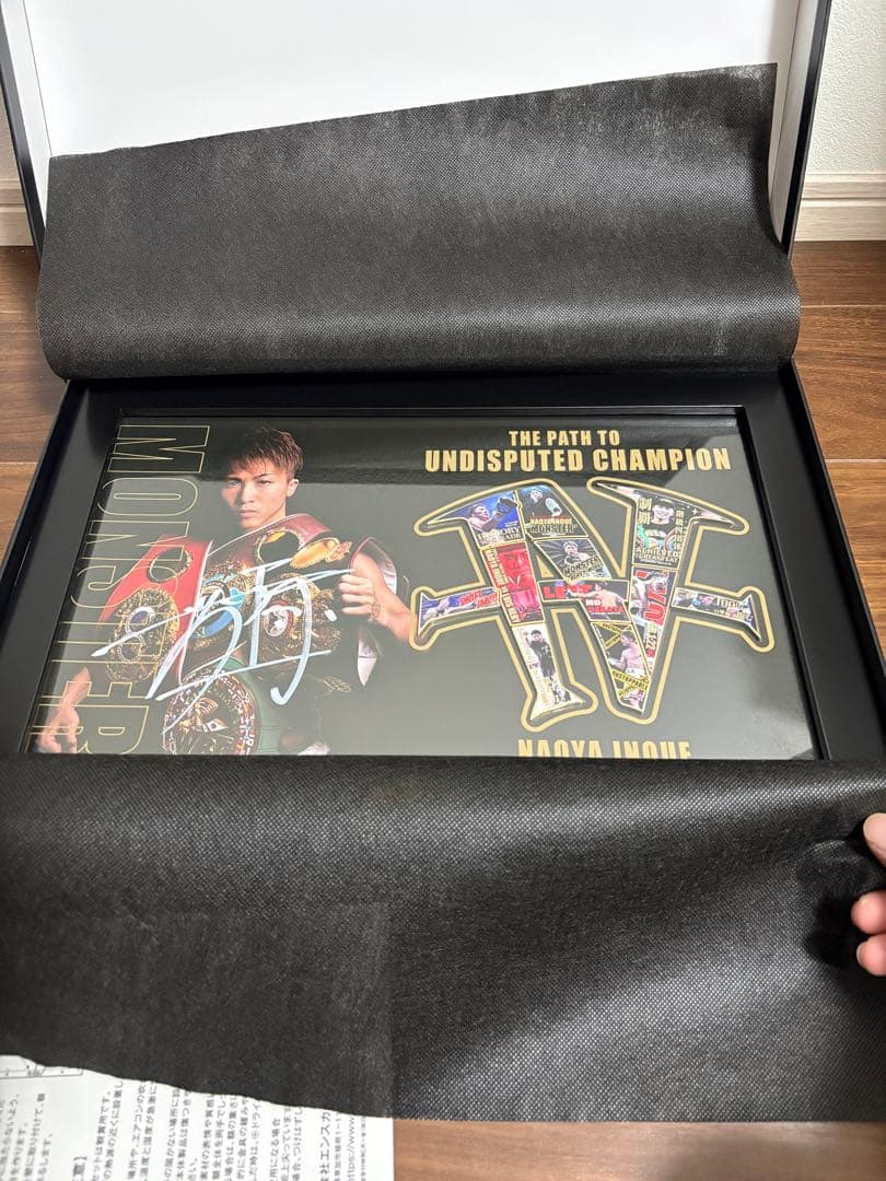 井上尚弥　ピンズセット　直筆サイン