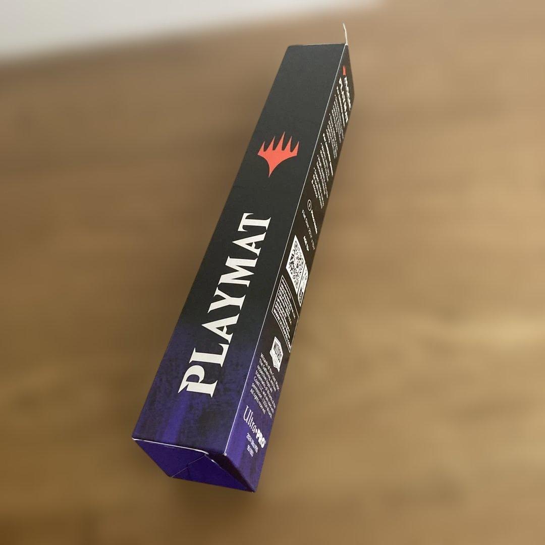 MTG×FF ウルトラプロ プレイマット　迷える黒魔道士、ビビ