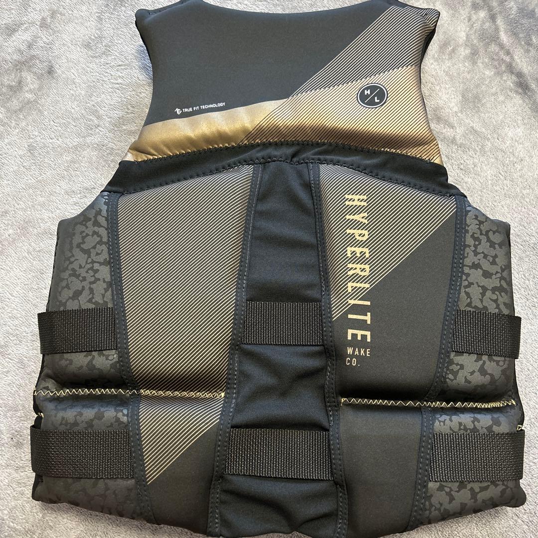 HYPERLITE レディースMサイズ　ライフジャケット「新品未使用」