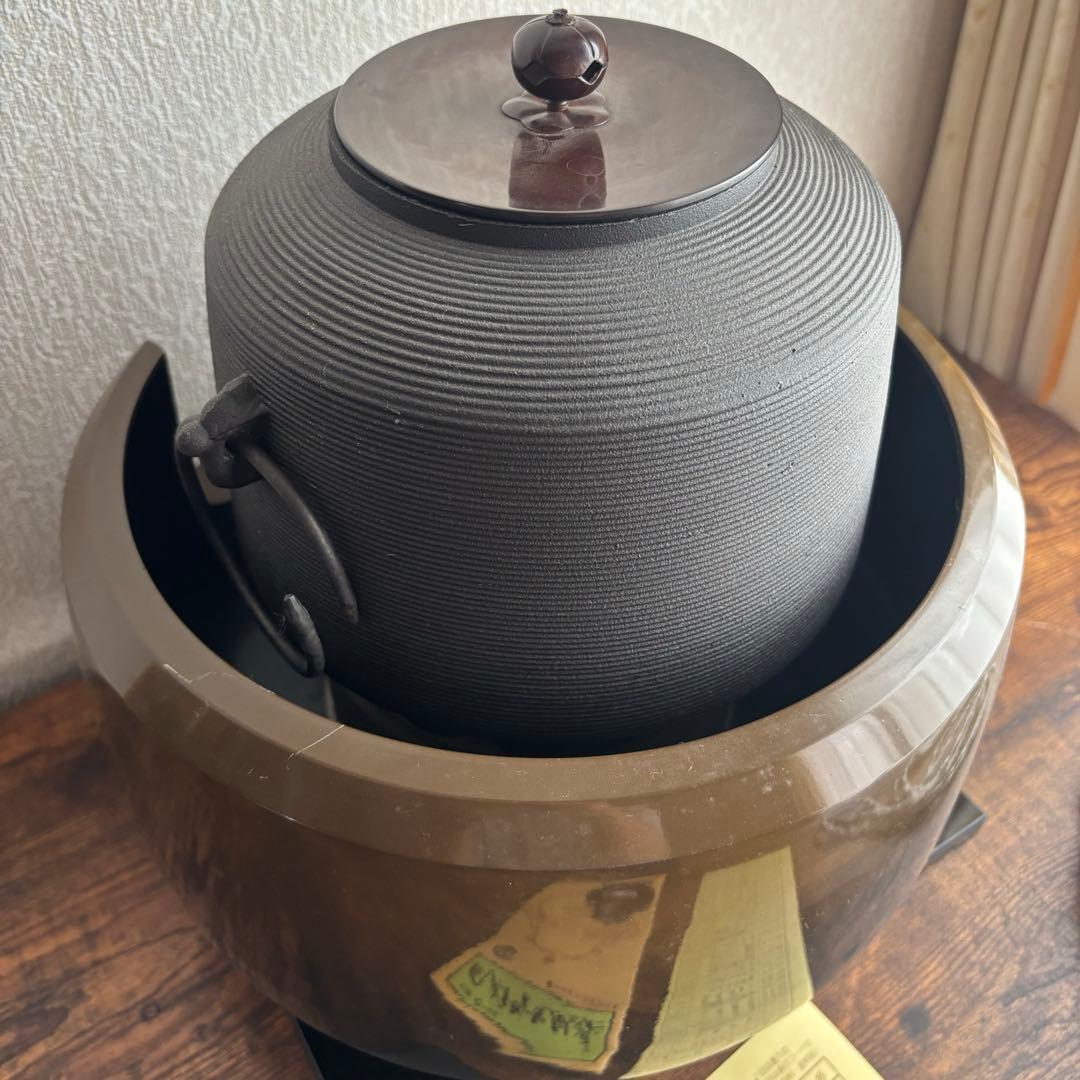 電気風炉野々田式　「面取風炉　合金製」「風炉用炭型電熱器」 「糸目尻張釜」セット