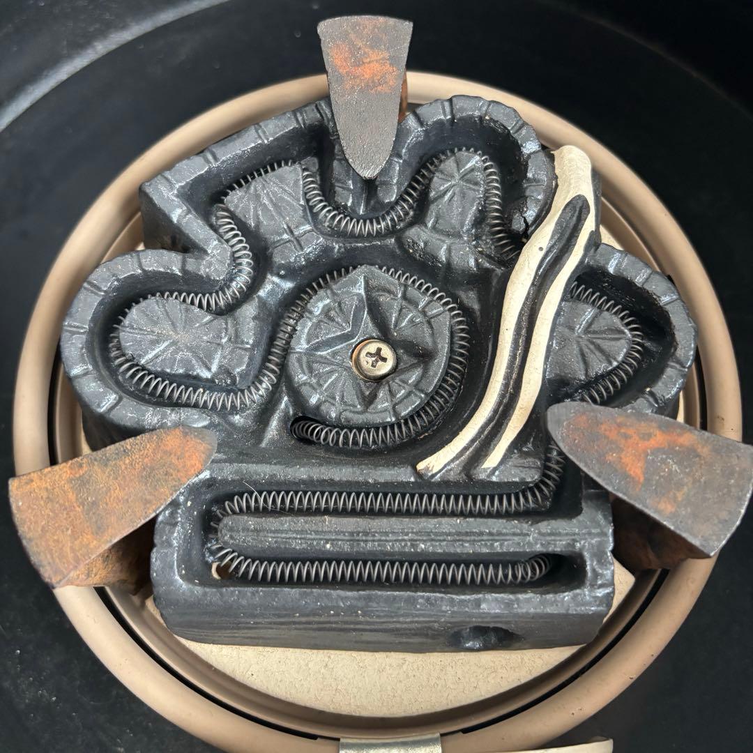 電気風炉野々田式　「面取風炉　合金製」「風炉用炭型電熱器」 「糸目尻張釜」セット