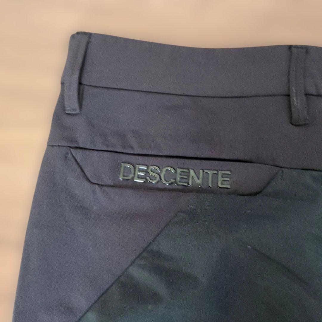デサントゴルフ DESCENTE GOLF ブラック メンズパンツ М 中綿 冬