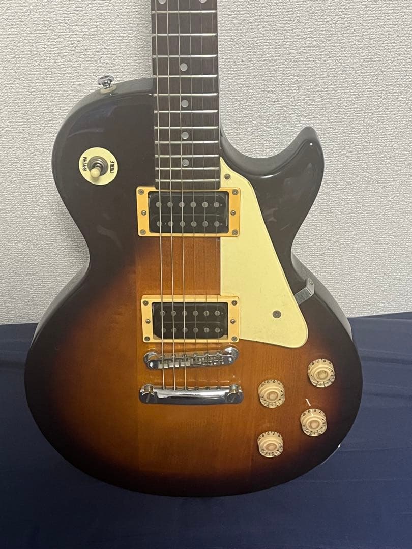 EPIPHONE　エレキギターギター　レスポール