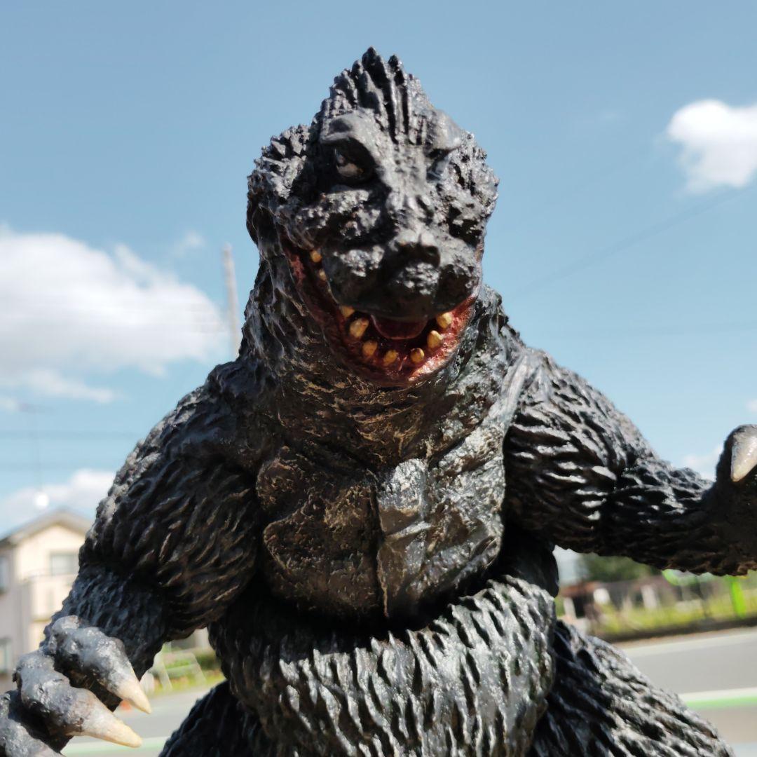 井上アーツ。キンゴジ　ソフビ　パラダイス　組み立て済み