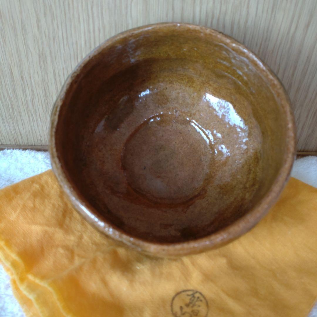 大樋焼　抹茶茶碗　飴釉　春日山　開発文明　共箱