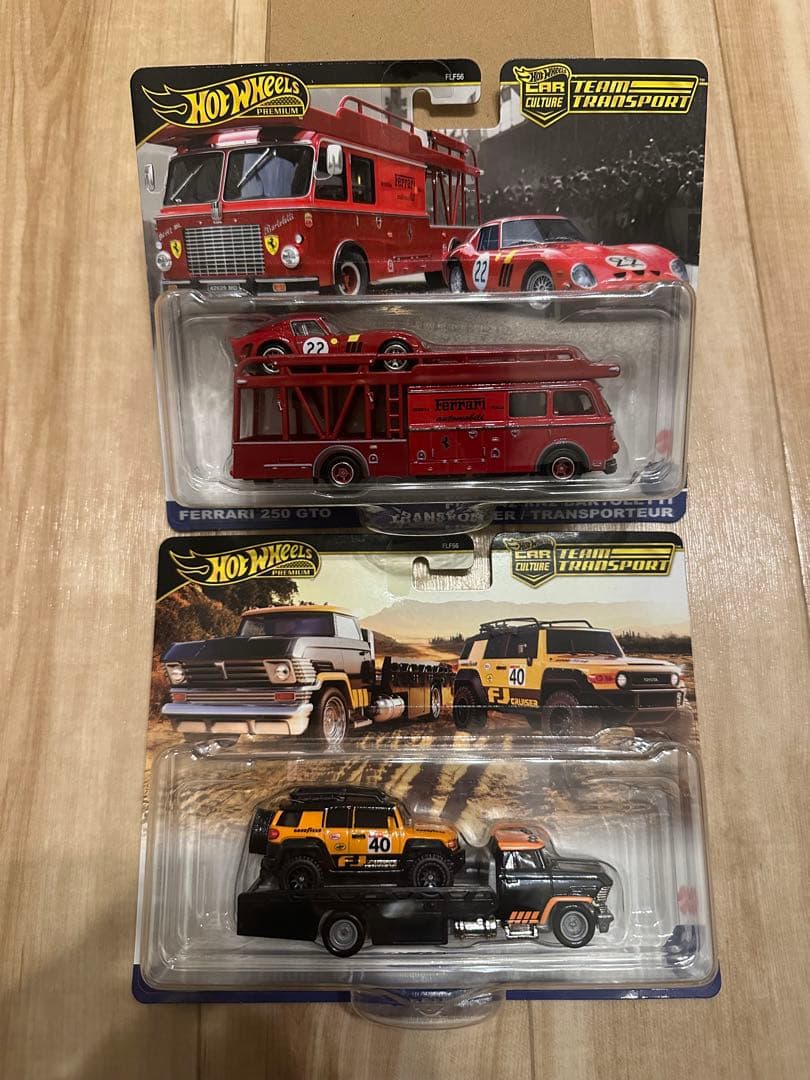 ホットウィール チームトランスポートフェラーリ250 GTOトヨタ FJ セット