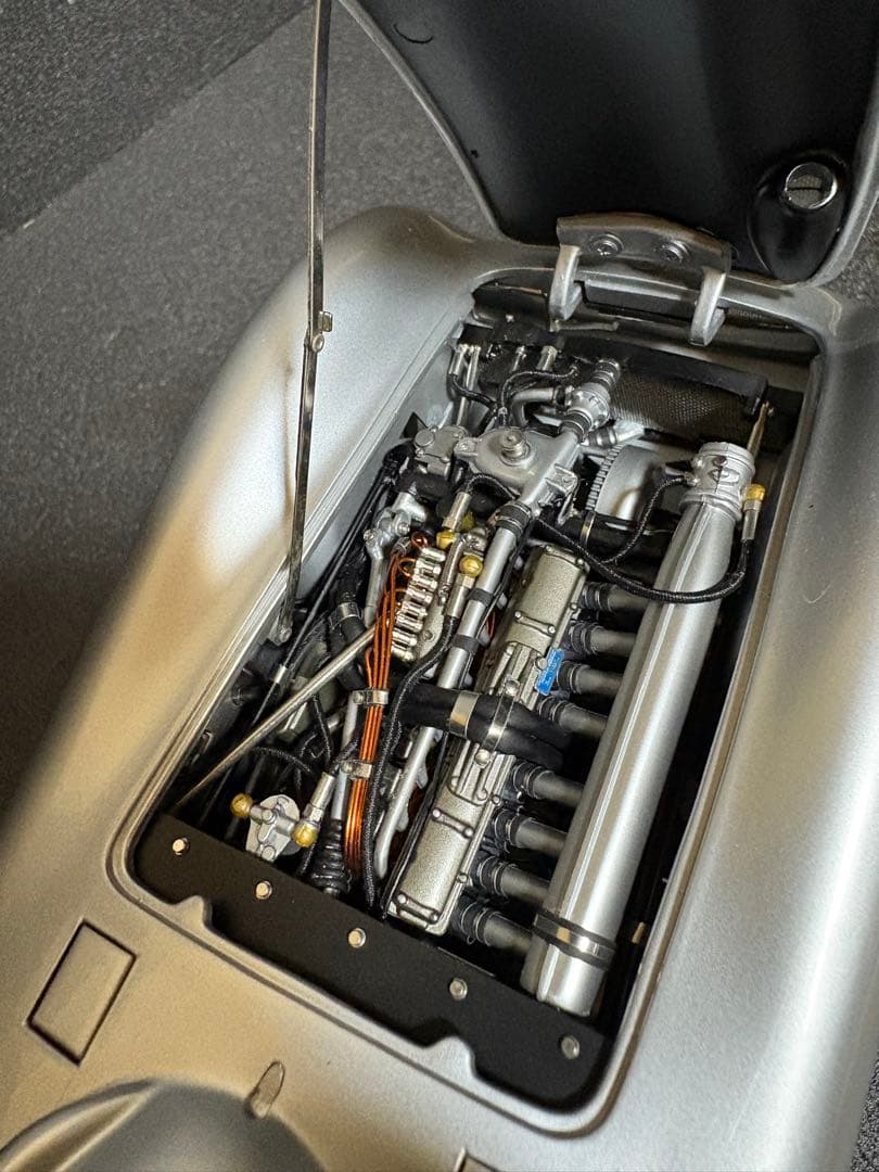 ミニカー CMC 1/18 Mercedes-Benz W196R Streamliner