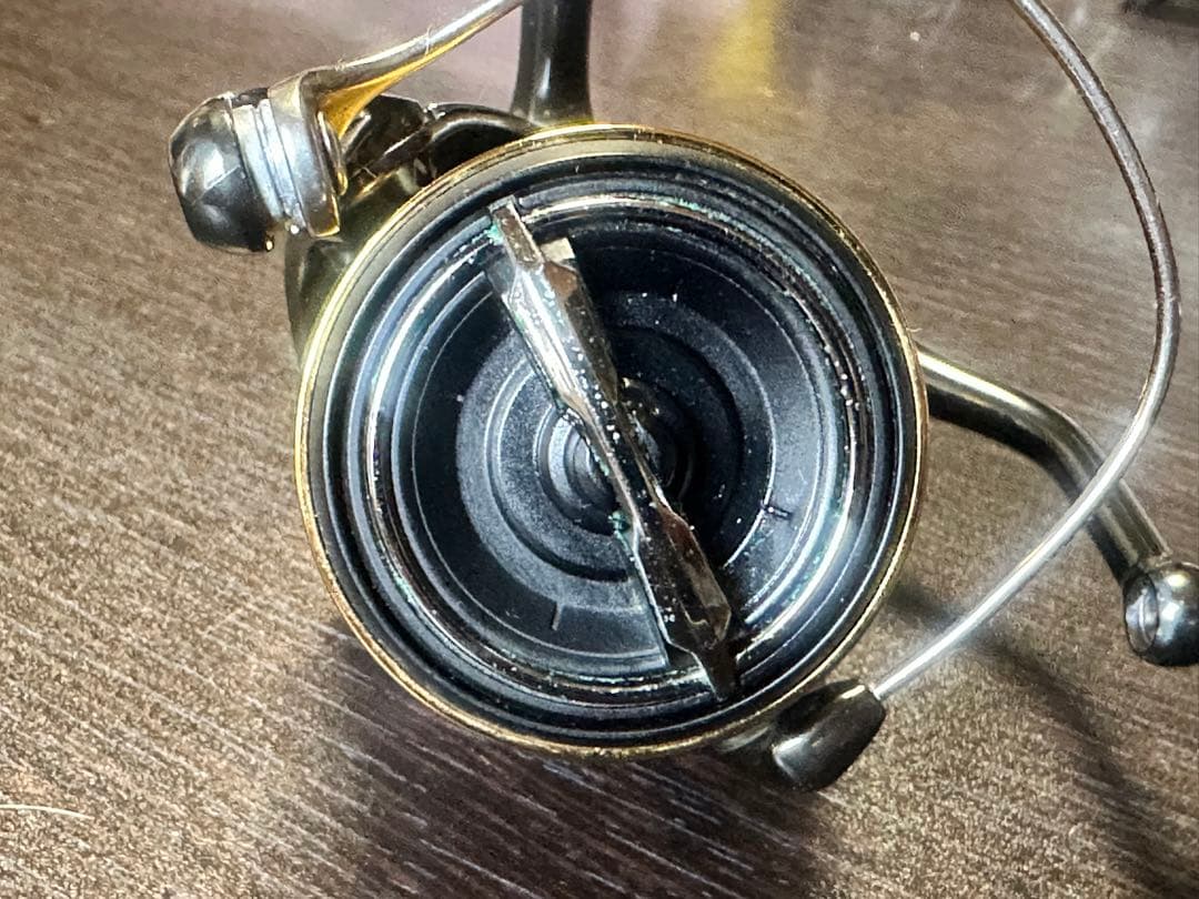 シマノ 20 ツインパワー C3000MHGスピニングリール