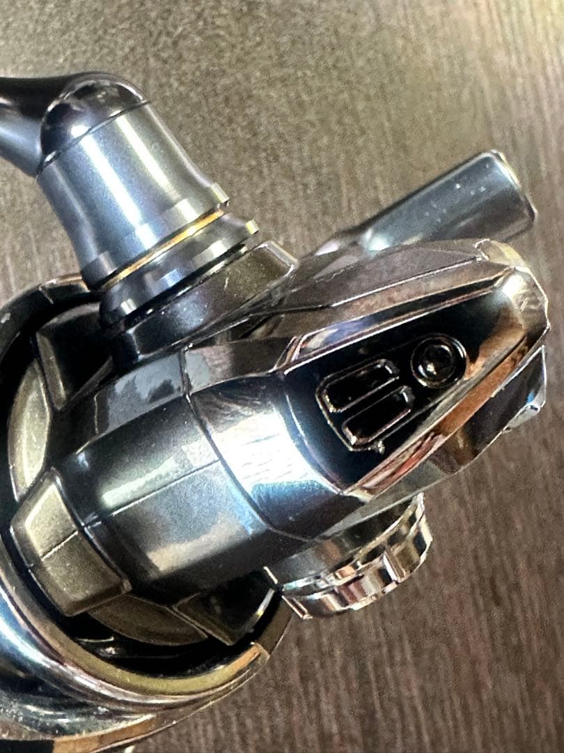 シマノ 20 ツインパワー C3000MHGスピニングリール