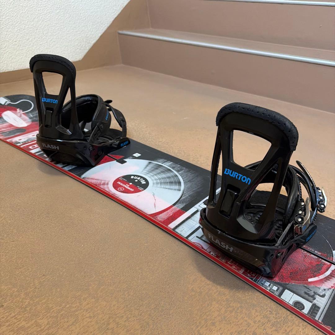 人気デザイン！ BURTON DESCENDANT 152 初中級者にオススメ！