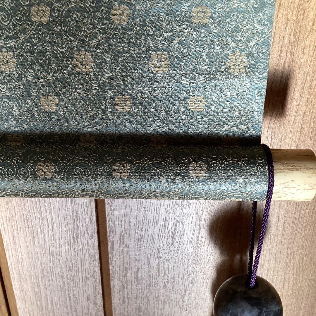 伊東深水　絹本肉筆掛軸【秋色】　深水自題箱　二重箱　真作保証　　NO5 貴重品