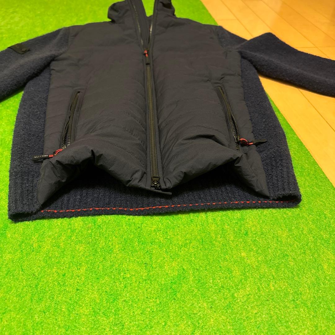 ブリーフィング　ゴルフアウター　 サイズM 色は紺