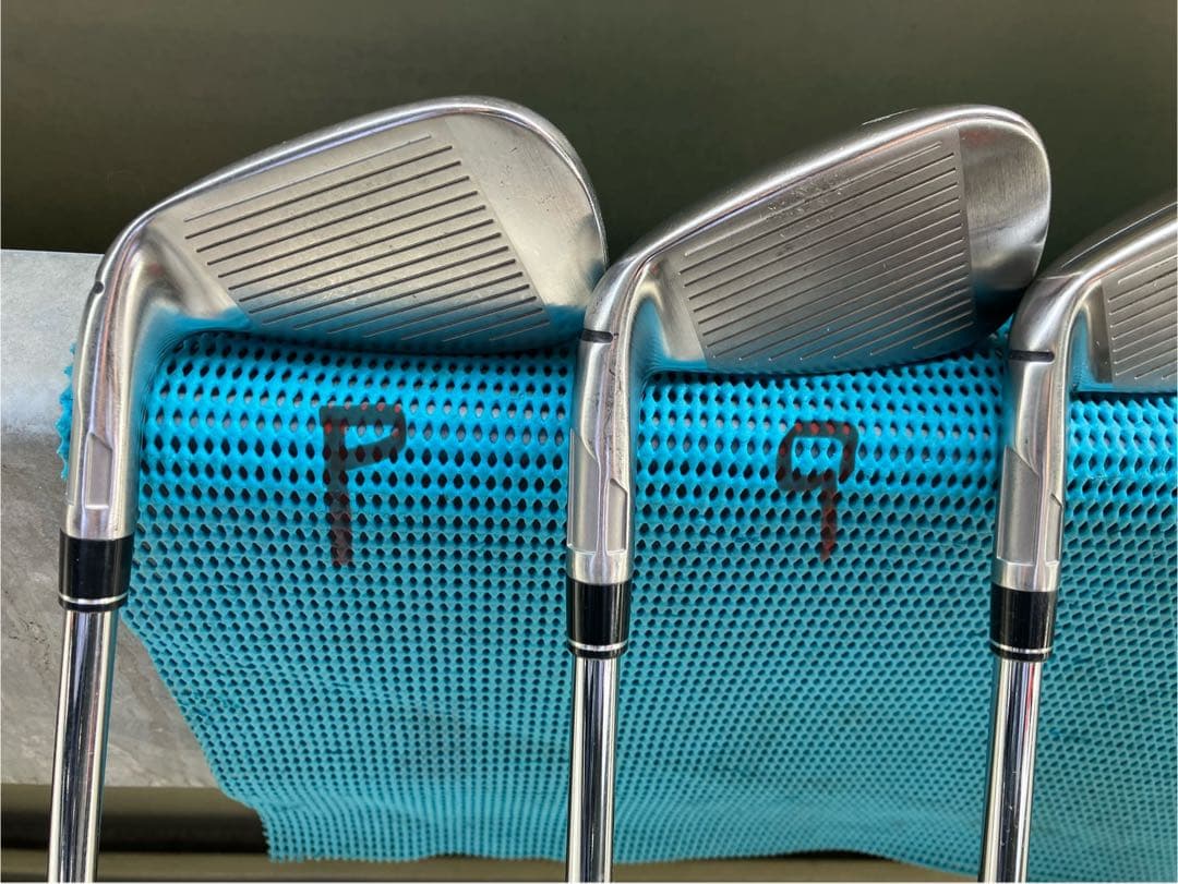 ‼️美品‼️ TaylorMade ステルス　アイアンセット　5本　6〜9、P